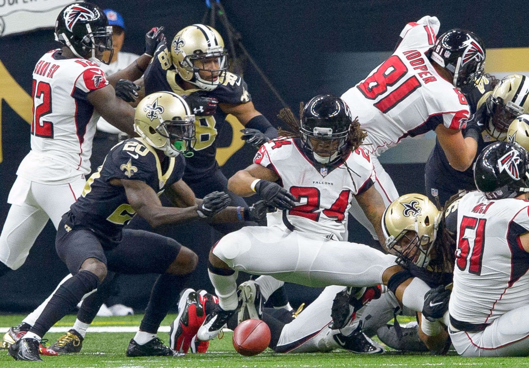 NO.saintsfalcons.122517.022.JPG